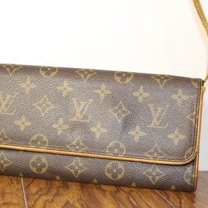 authentic Louis Vuitton monogram pochette twin gm